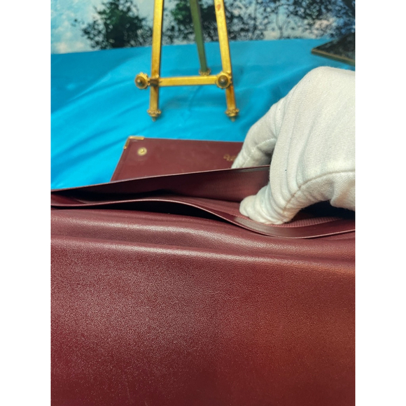 Cartier Burgundy Leather Wallet full size beautiful - Picture 9 of 12